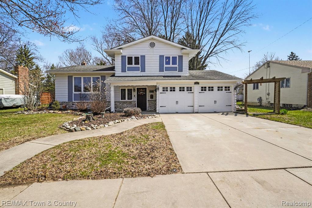 527 Spring Lane, Flushing, MI 48433 — Photo 30