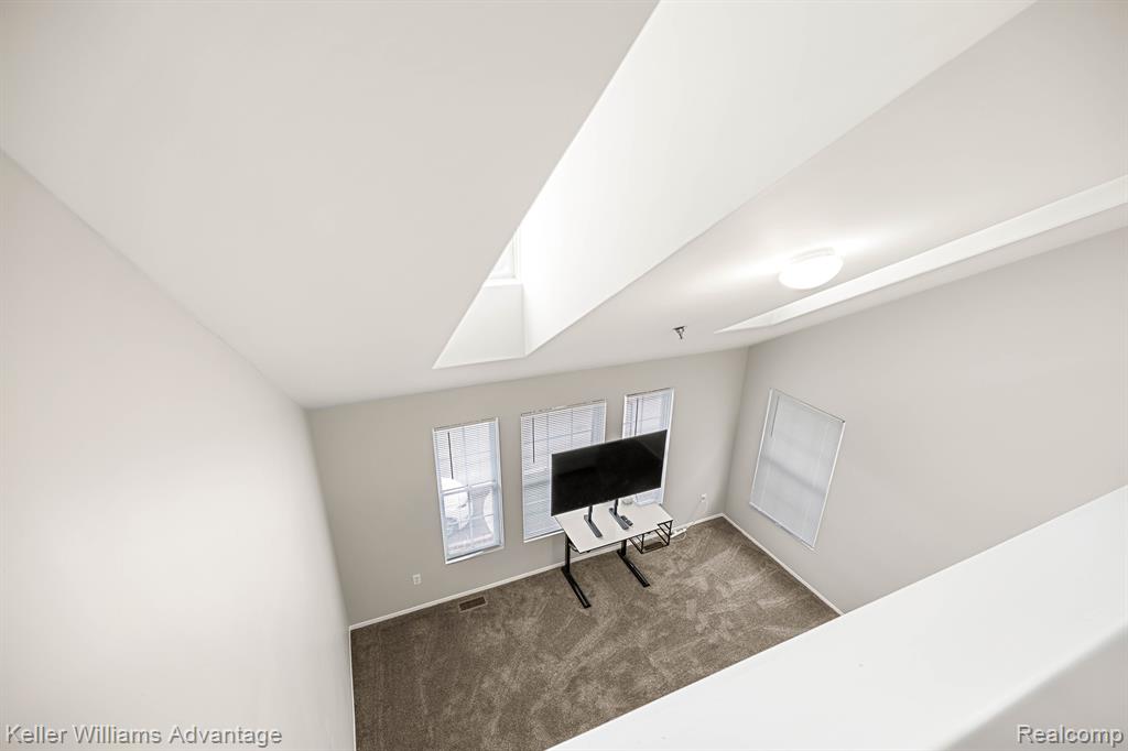 23344 GRAYSON Drive, Southfield, MI 48075 — Photo 10