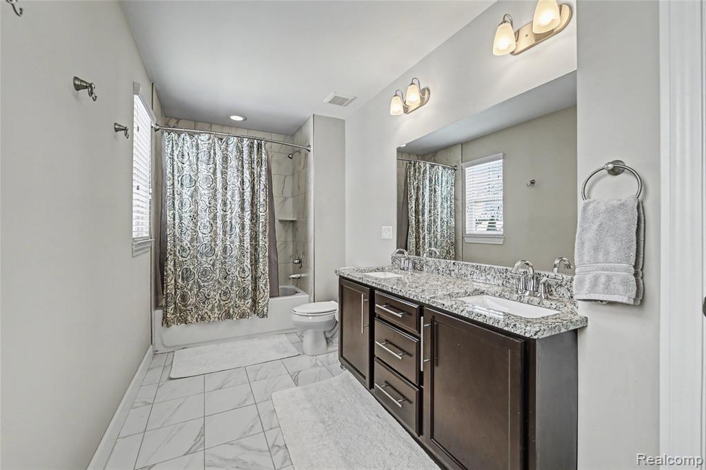 910 McLean Avenue, Royal Oak, MI 48067 — Photo 29