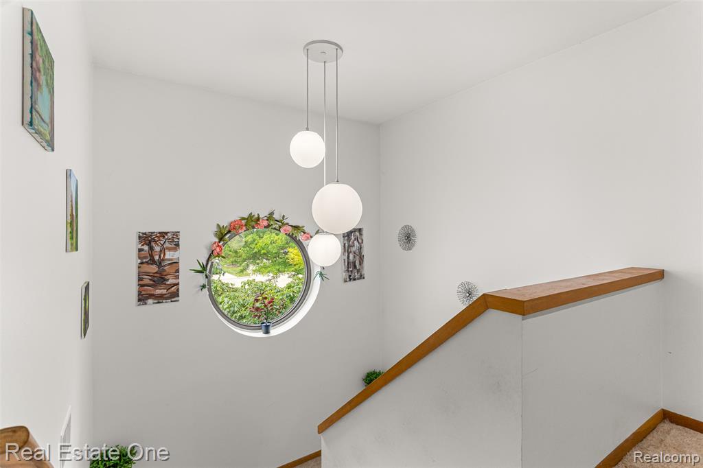 18191 Country Club Circle, Riverview, MI 48193 — Photo 33