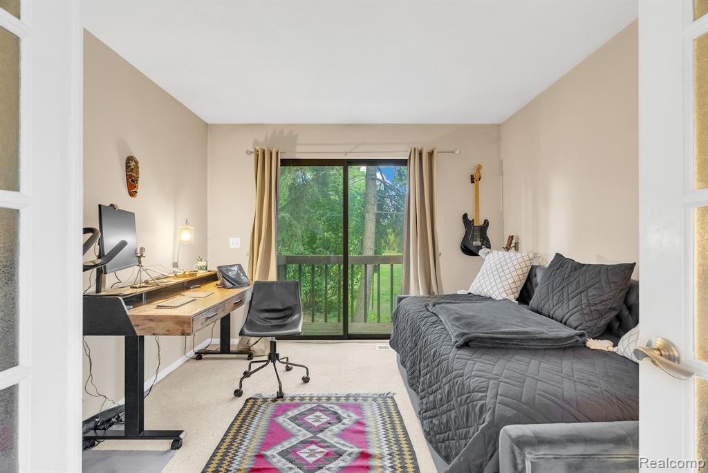 2003 Audubon Drive, Ann Arbor, MI 48103 — Photo 11