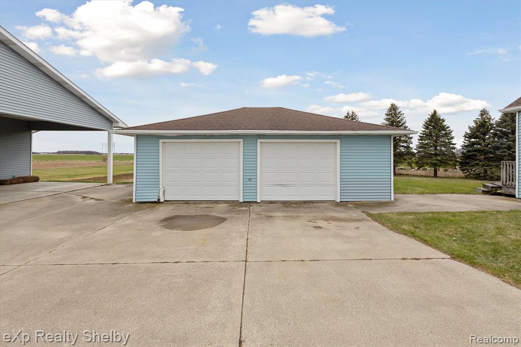 8433 W SANILAC Road, Vassar, MI 48768 — Photo 31