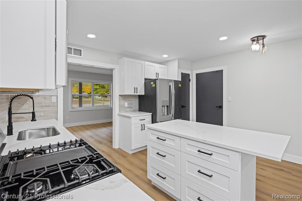 45466 Fairchild Road, Macomb, MI 48042 — Photo 16