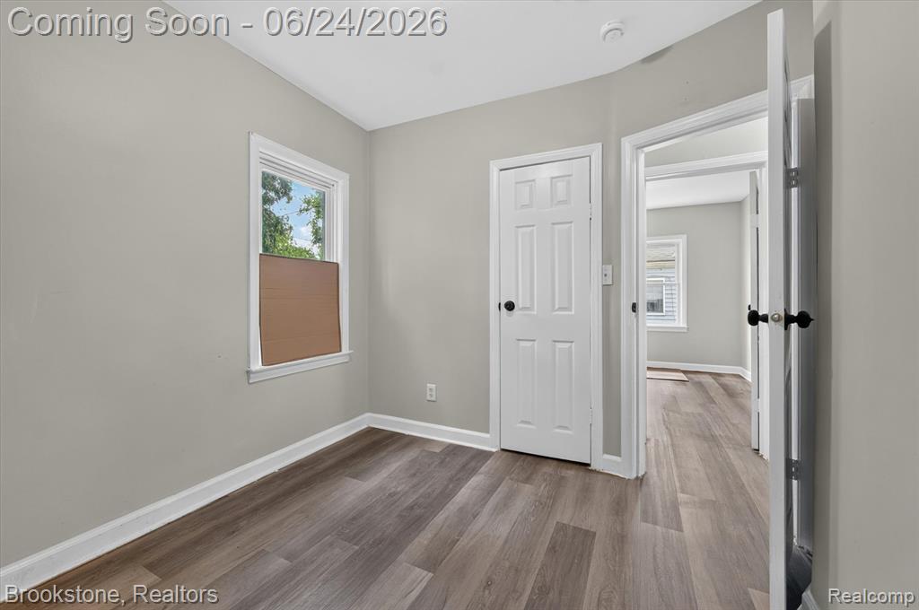7203 Orchard Avenue, Warren, MI 48091 — Photo 19