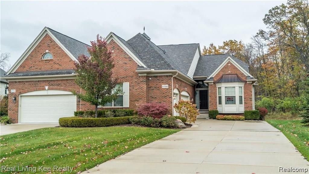 2750 Castlemartin Court, Oakland, MI 48306 — Photo 2