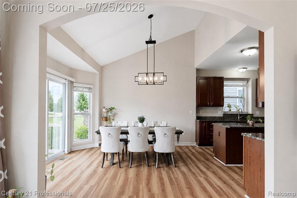 27089 Maxwell Court, Novi, MI — Photo 18