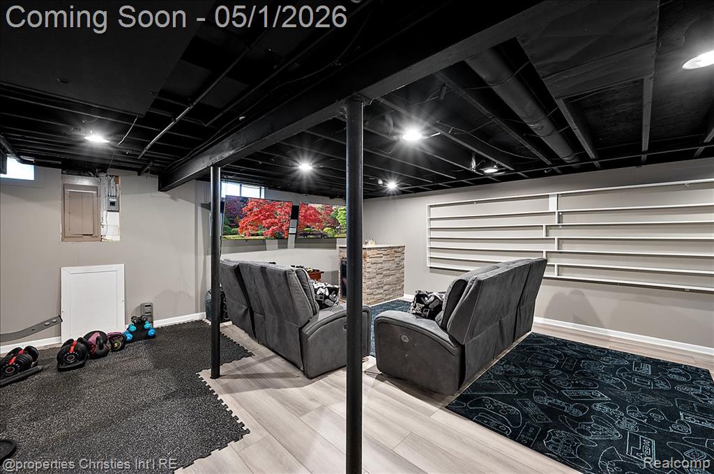 46481 E Oak Manor Court, Canton, MI 48187 — Photo 66