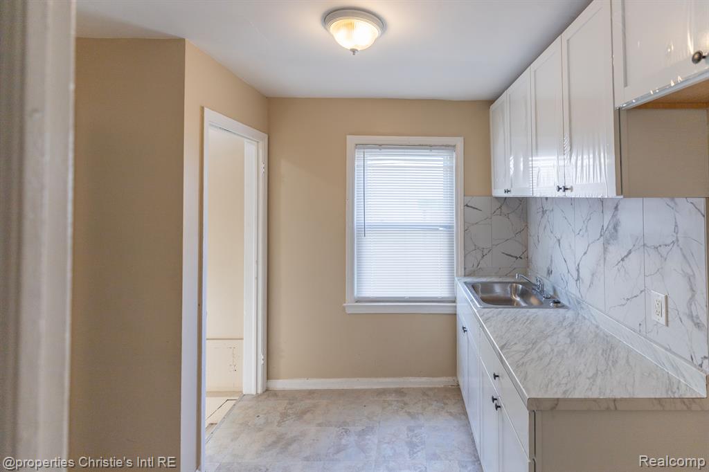 3738 S ETHEL Street, Detroit, MI 48217 — Photo 4