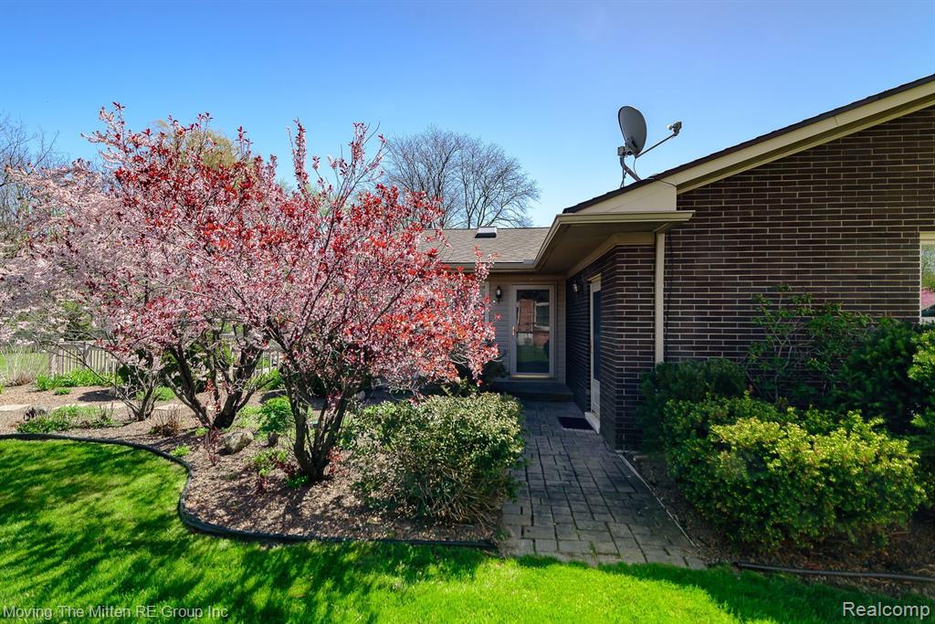 44119 HARMONY Lane, Van Buren, MI 48111 — Photo 61