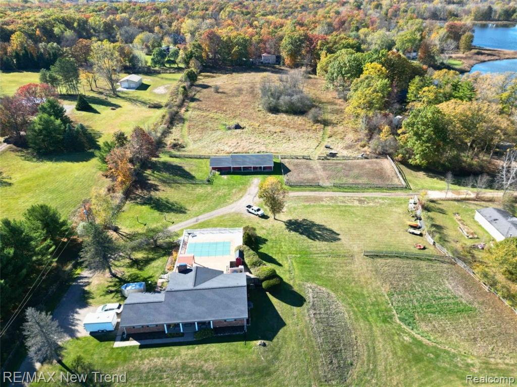 1656 S Lapeer Road, Lapeer, MI 48446 — Photo 13