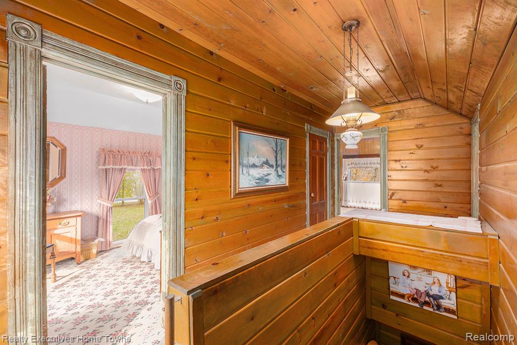 550 E Leonard Road, Leonard, MI 48367 — Photo 20