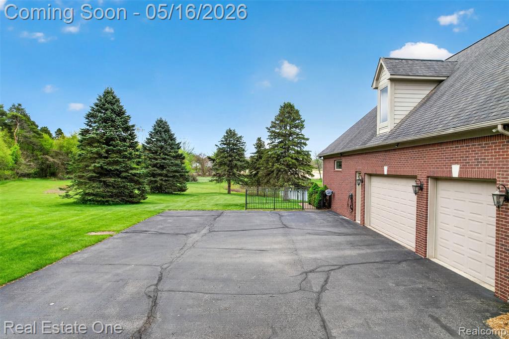 60675 Pontiac Trail, New Hudson, MI 48165 — Photo 67