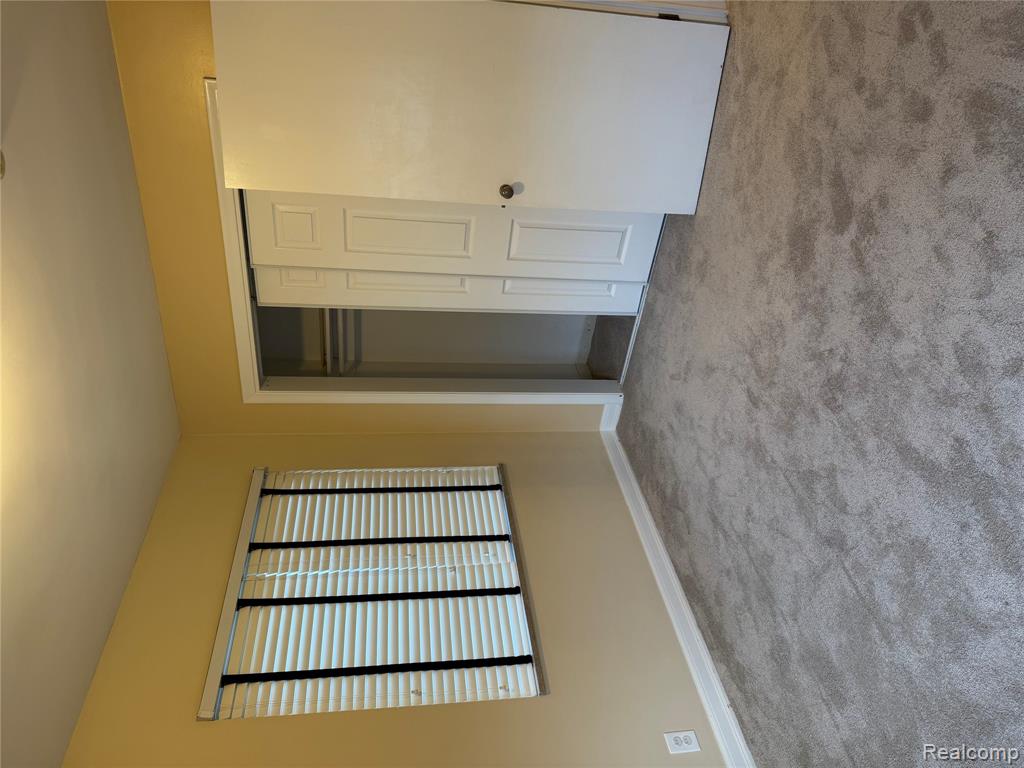 734 Harcourt Road, Grosse Pointe Park, MI 48230 — Photo 30
