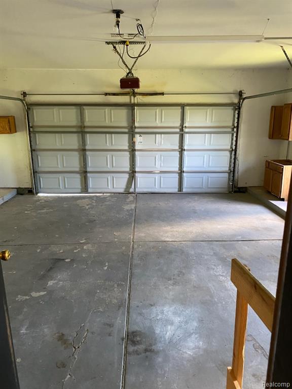 39910 Donahue Drive, Clinton Twp, MI 48038 — Photo 5
