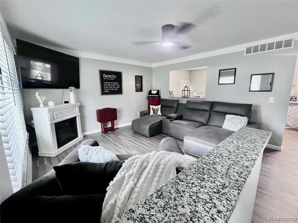 9650 Hamilton Street, Van Buren, MI 48111 — Photo 40