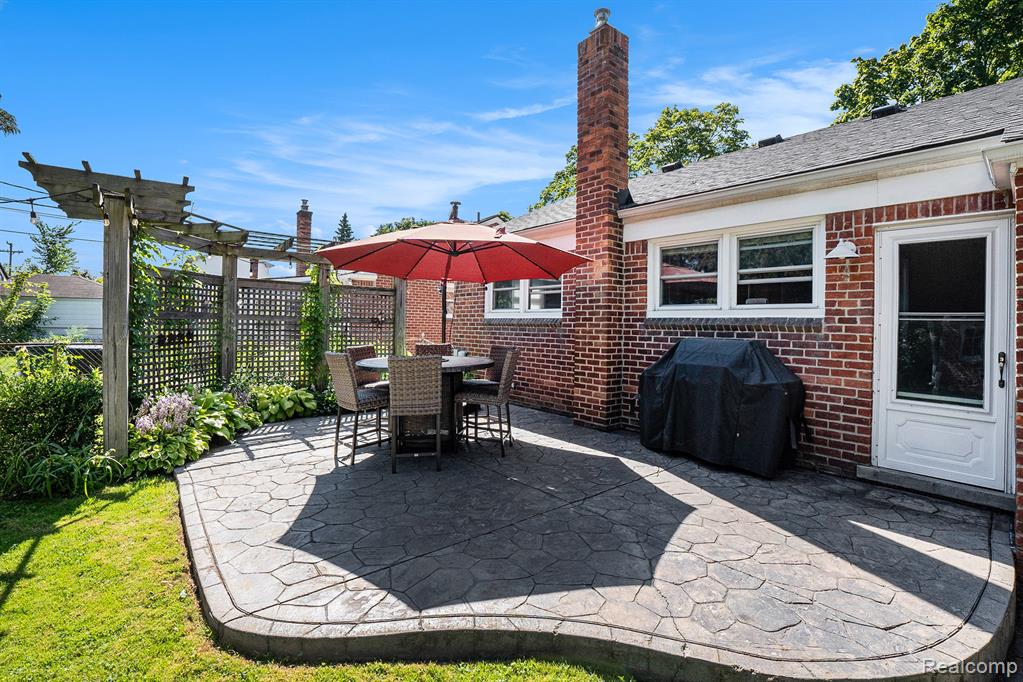 422 Jeffrey Avenue, Royal Oak, MI 48073 — Photo 24