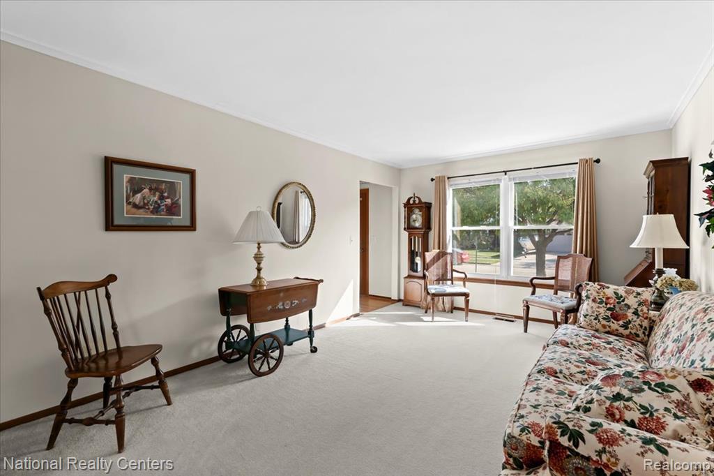 8451 Mannington Road, Canton, MI 48187 — Photo 8