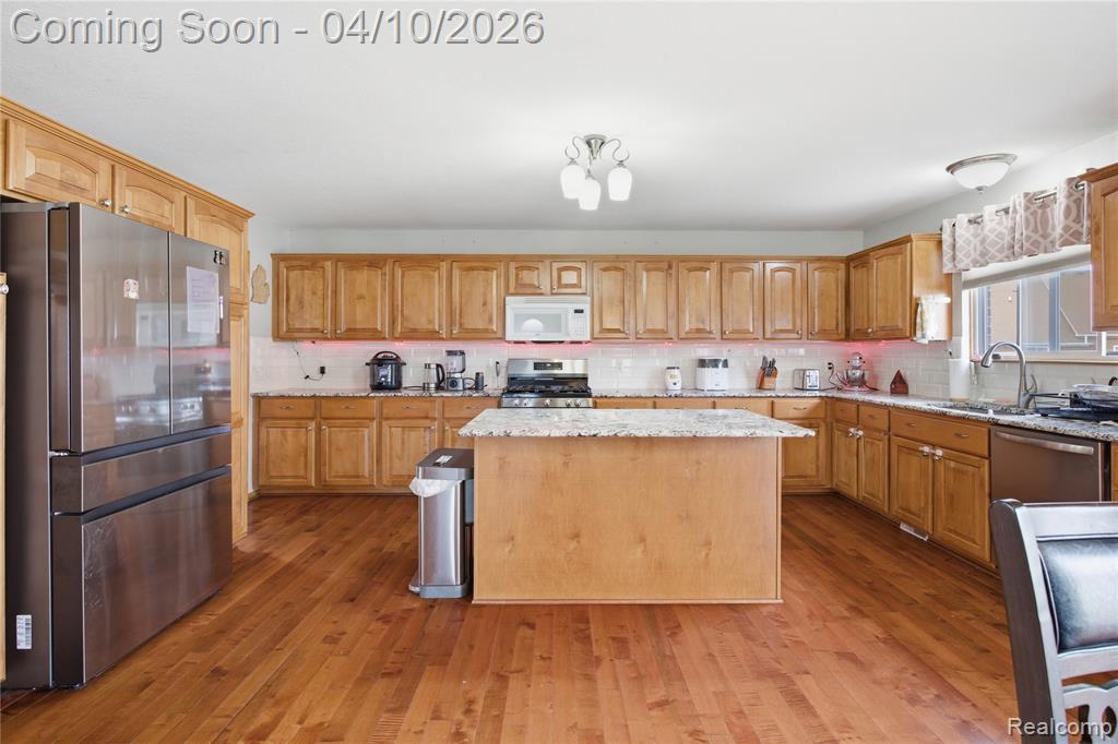 31480 Daisy Court, Rockwood, MI — Photo 7