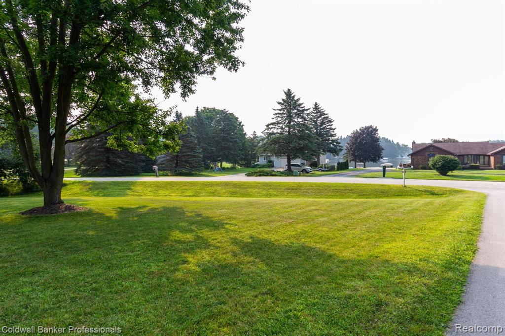 2809 Galway Bay Drive, Metamora, MI 48455 — Photo 43