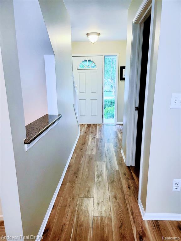 5966 FOREST GROVE, Clarkston, MI — Photo 9