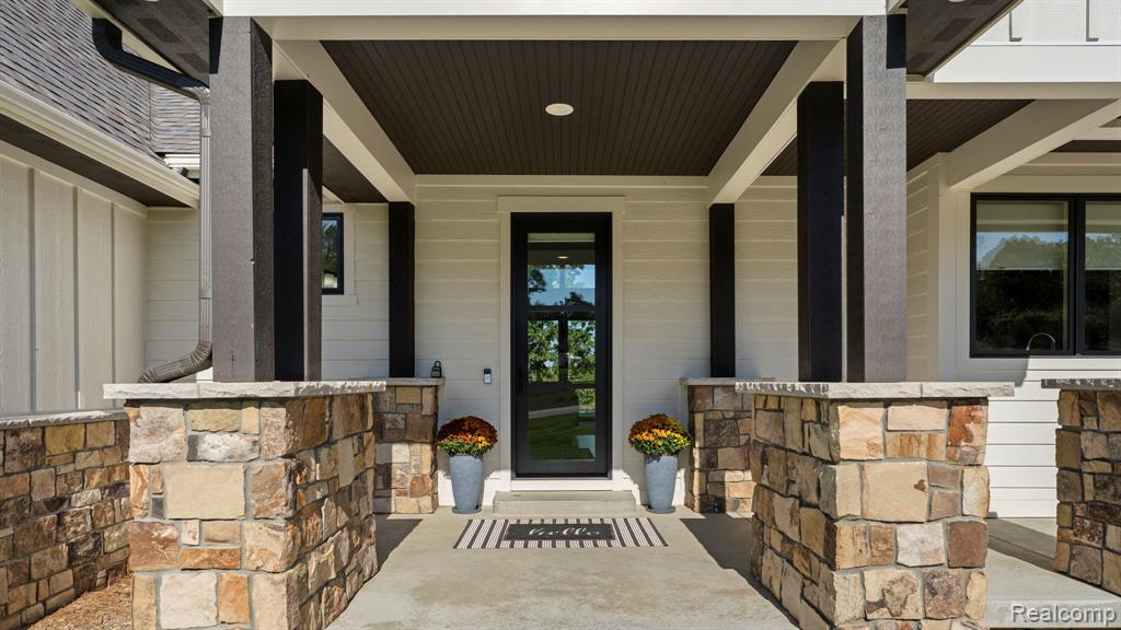 9069 Preserve Drive, Fenton, MI 48430 — Photo 12