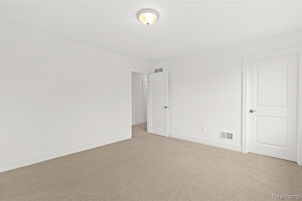1487 ST JAMES Boulevard, Ann Arbor, MI 48108 — Photo 25