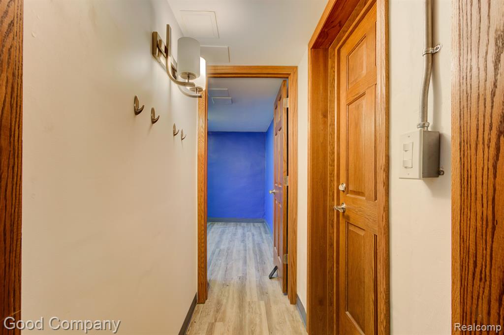 637 S CONNECTICUT Unit 1, Royal Oak, MI 48067 — Photo 19