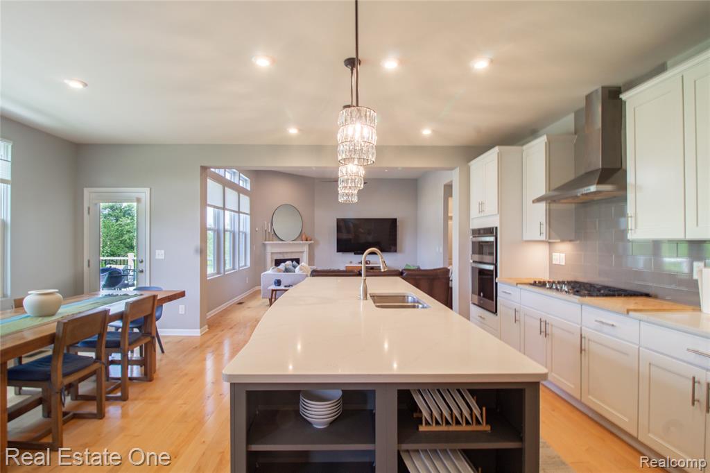 45204 Preserve Court, Novi, MI — Photo 12