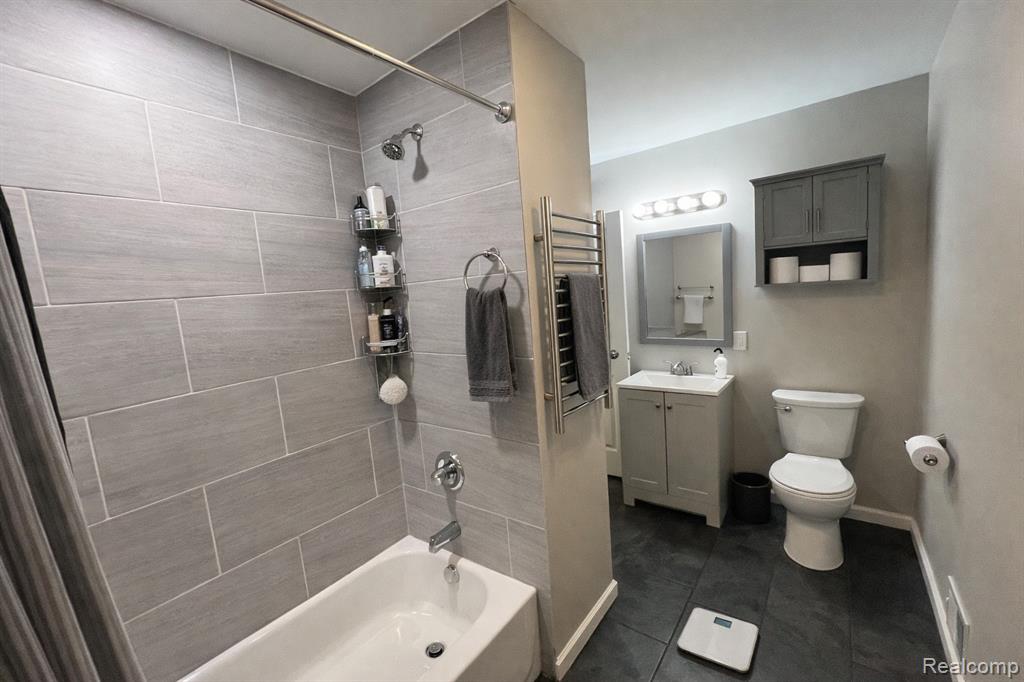2918 Garland Street, Detroit, MI 48214 — Photo 13