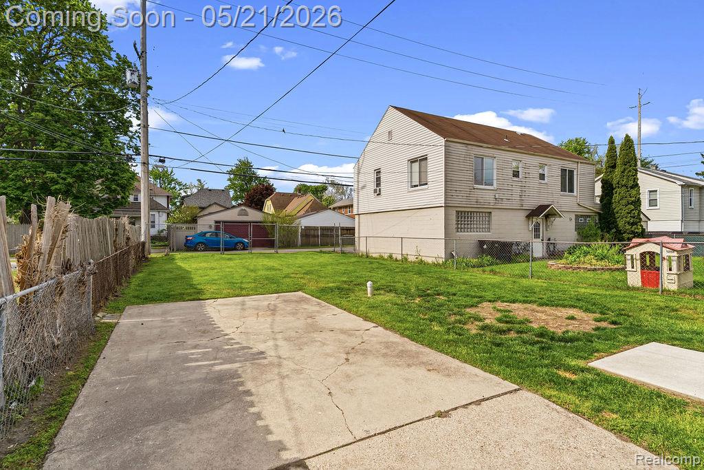 437 Poplar Street, Wyandotte, MI 48192 — Photo 26