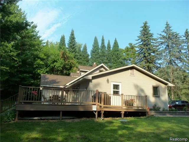 6290 Briggs Lake Drive, Brighton, MI 48116 — Photo 7
