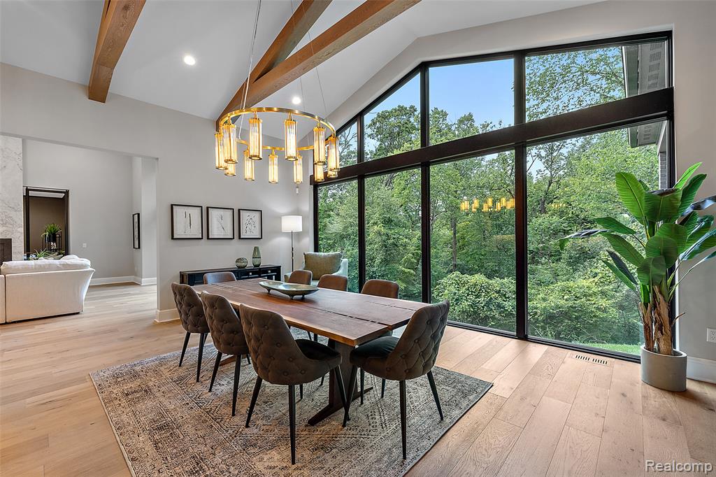 3268 Willis Drive, Oakland, MI, 48306