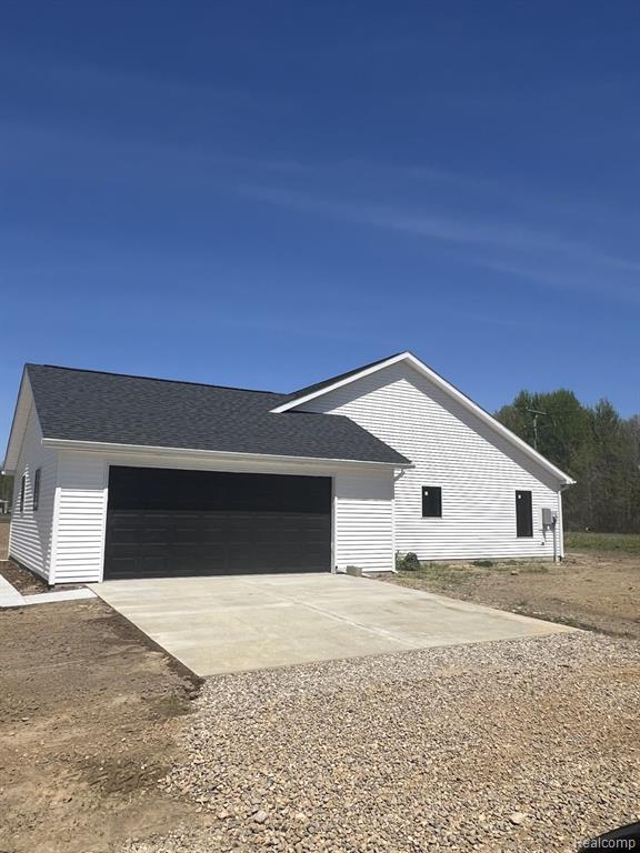 6580 GLEANER HALL Road, North Branch, MI 48461 — Photo 2