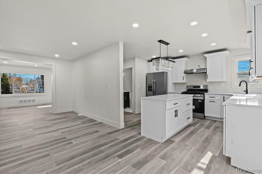 26059 Brush Street, Madison Heights, MI 48071 — Photo 14