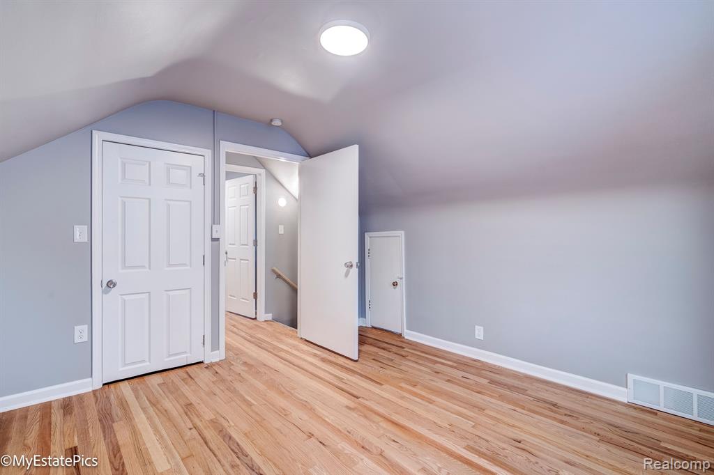6151 HELEN Street, Garden City, MI — Photo 36