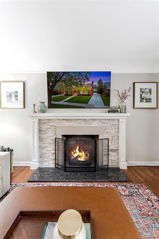 10054 Lincoln Drive, Huntington Woods, MI — Photo 9