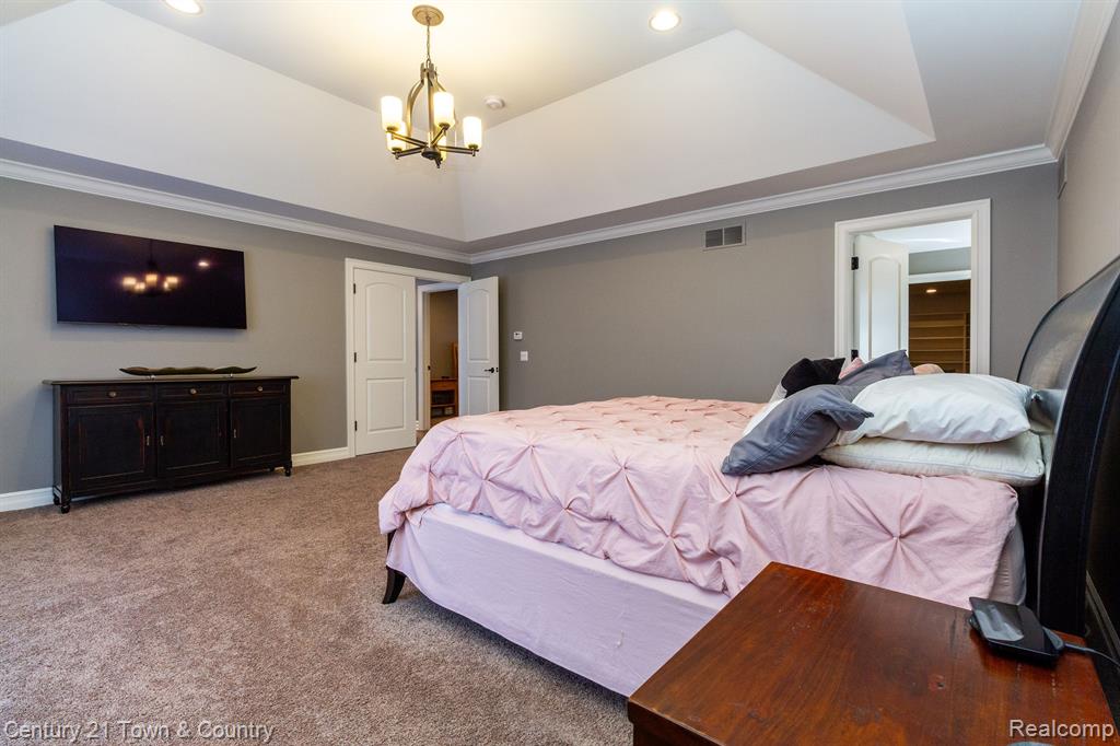54152 Deer Ridge Court, Rochester, MI 48307 — Photo 29