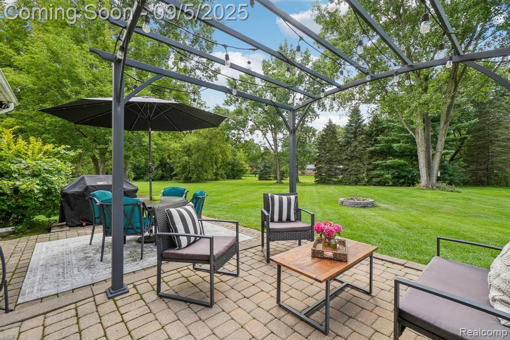 8127 Sleepy Time Court, Clarkston, MI 48348 — Photo 5
