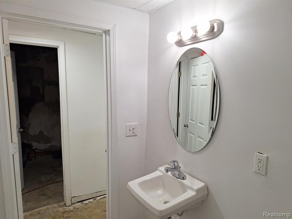 16116 W McNichols Road, Detroit, MI 48235 — Photo 14