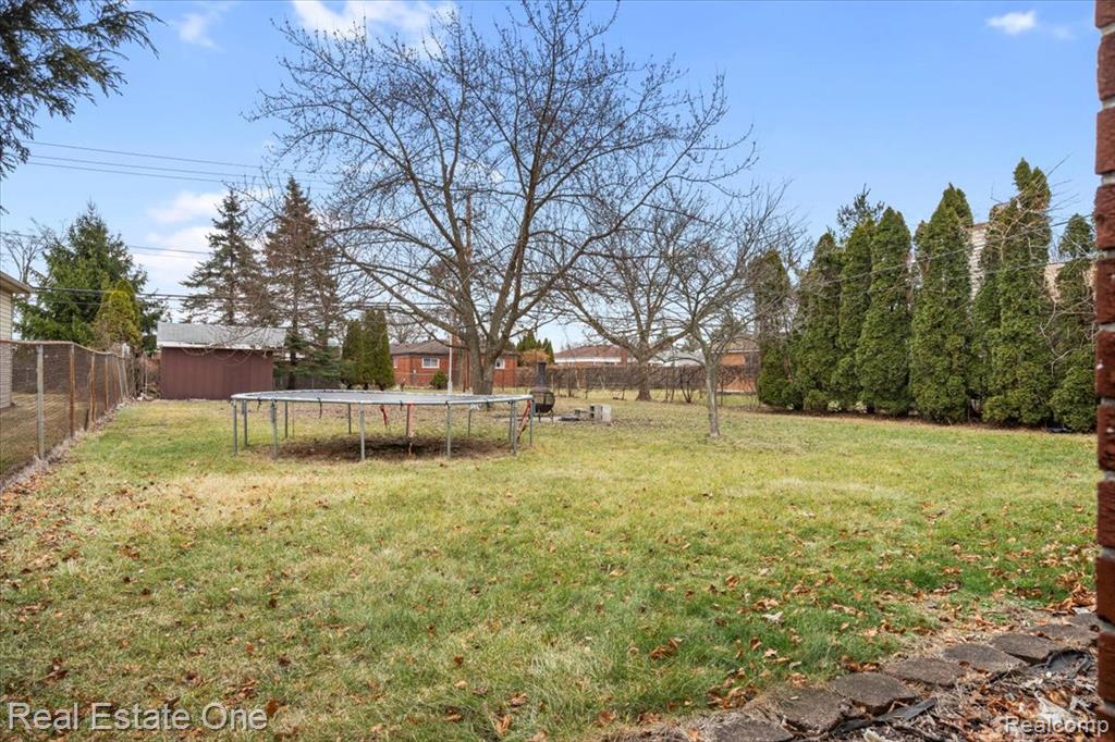 17469 Poplar Street, Riverview, MI 48193 — Photo 29