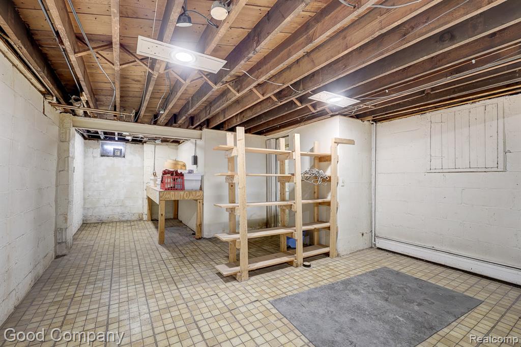 19 Oakdale Boulevard, Pleasant Ridge, MI — Photo 51