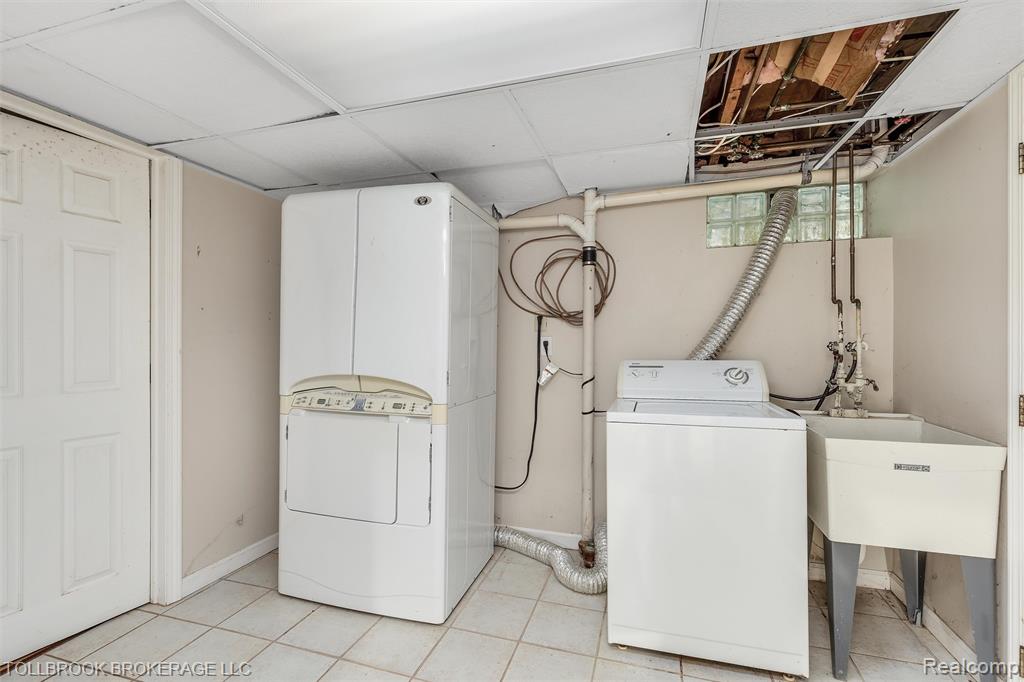 4105 Beach Road, Troy, MI 48098 — Photo 33