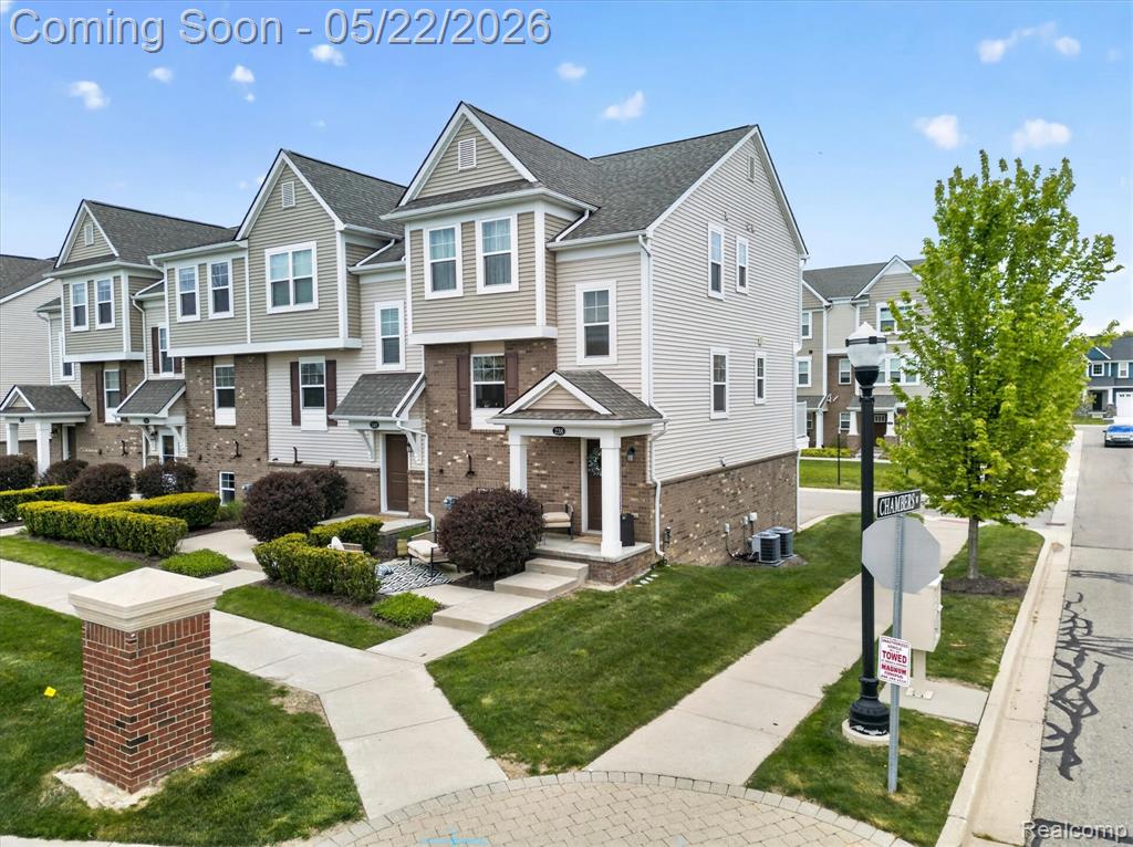 238 Center Boulevard, Wixom, MI 48393 — Photo 45