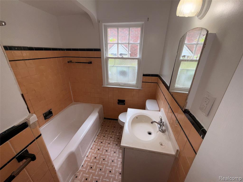 5565 Oldtown Street, Detroit, MI 48224 — Photo 10