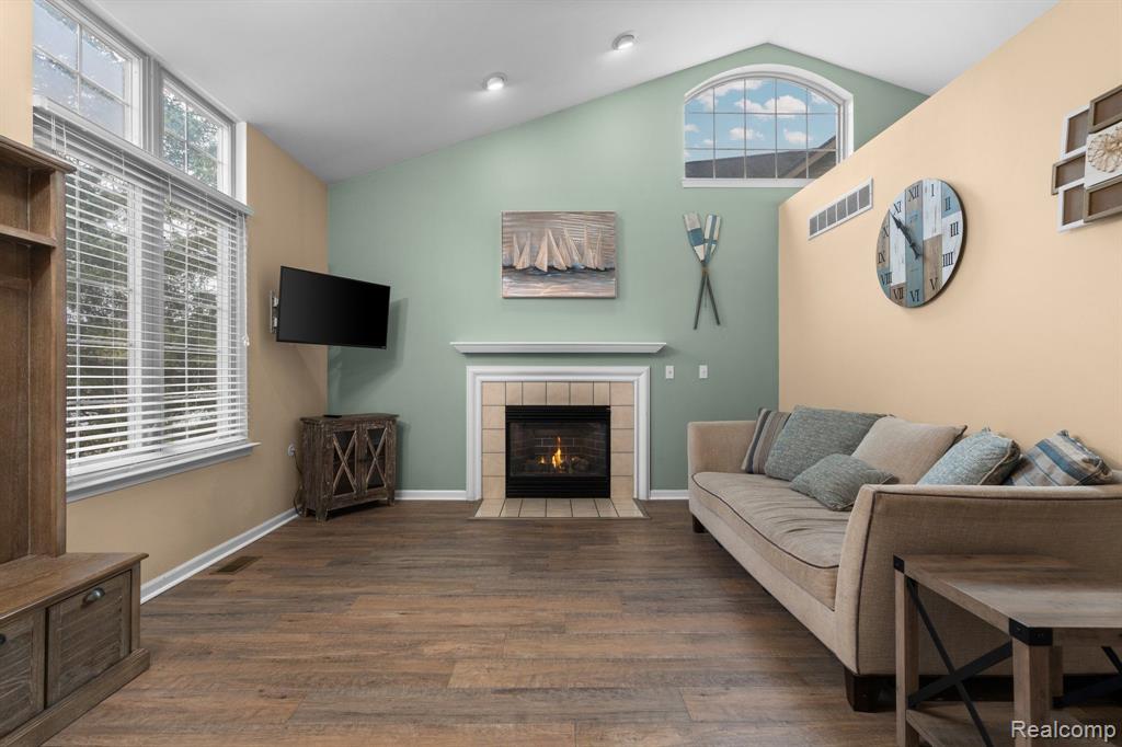 5617 VERSAILLES Avenue, Ann Arbor, MI 48103 — Photo 34