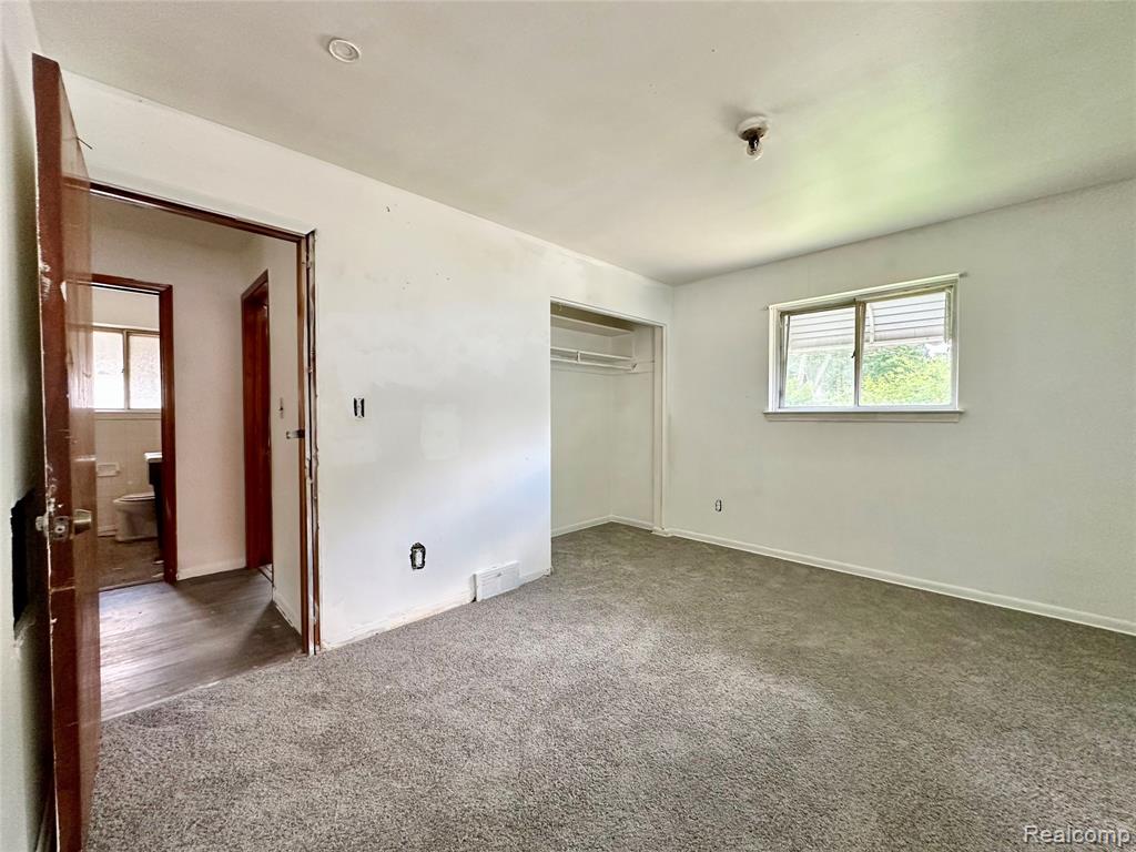 4936 Dudley Street, Dearborn Heights, MI 48125 — Photo 16