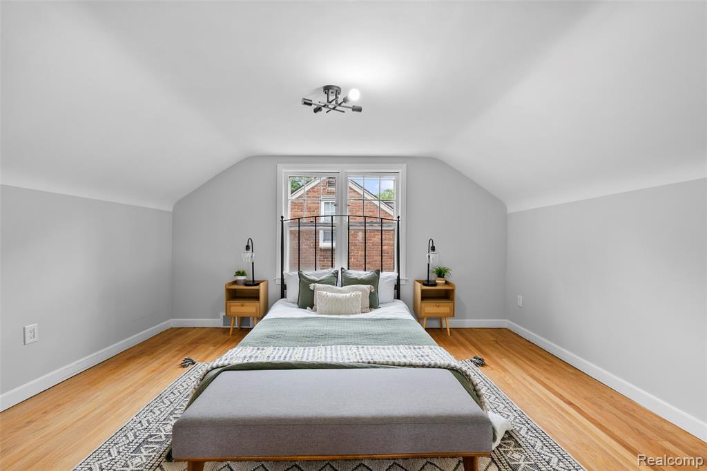 414 Aqua Court, Royal Oak, MI 48073 — Photo 23