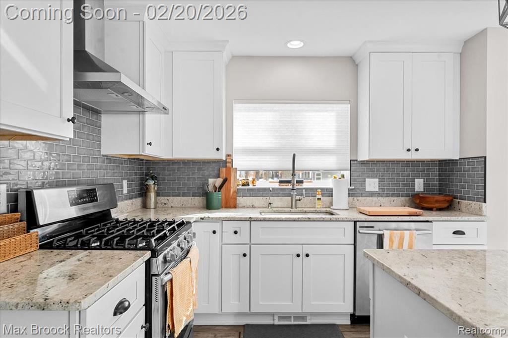 4511 Sedum Glen, Waterford, MI, 48328