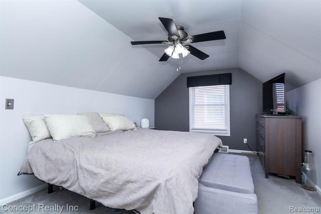 9717 Ruth Avenue, Allen Park, MI 48101 — Photo 12