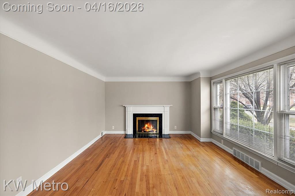 1904 Manchester Boulevard, Grosse Pointe Woods, MI 48236 — Photo 5